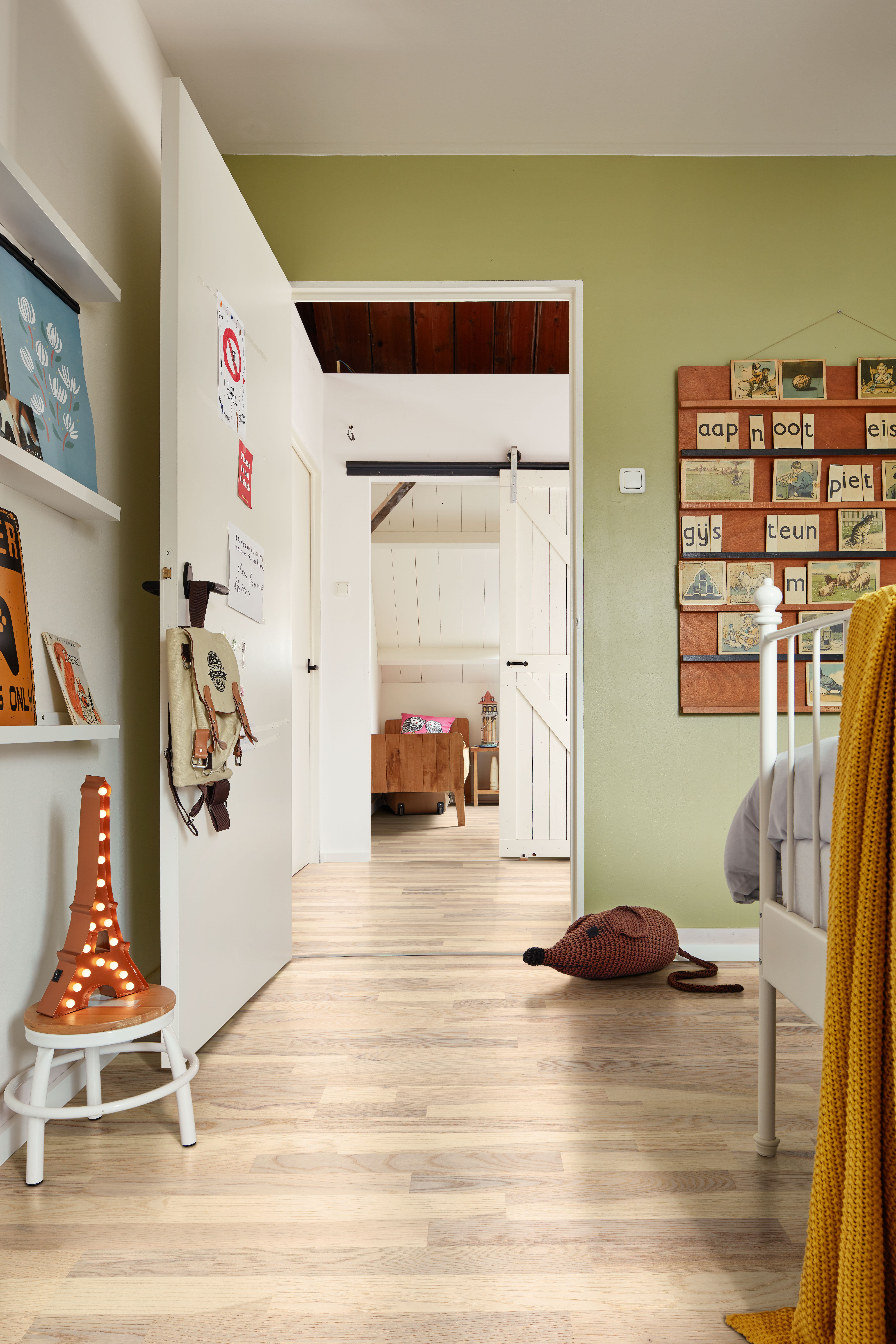 13 mm MeisterParkett. longlife PC 200 ultramattlackiert - Esche lebhaft weiß 09044_1 13 mm MeisterParkett. longlife PC 200 ultramattlackiert - Esche lebhaft weiß 09044_1