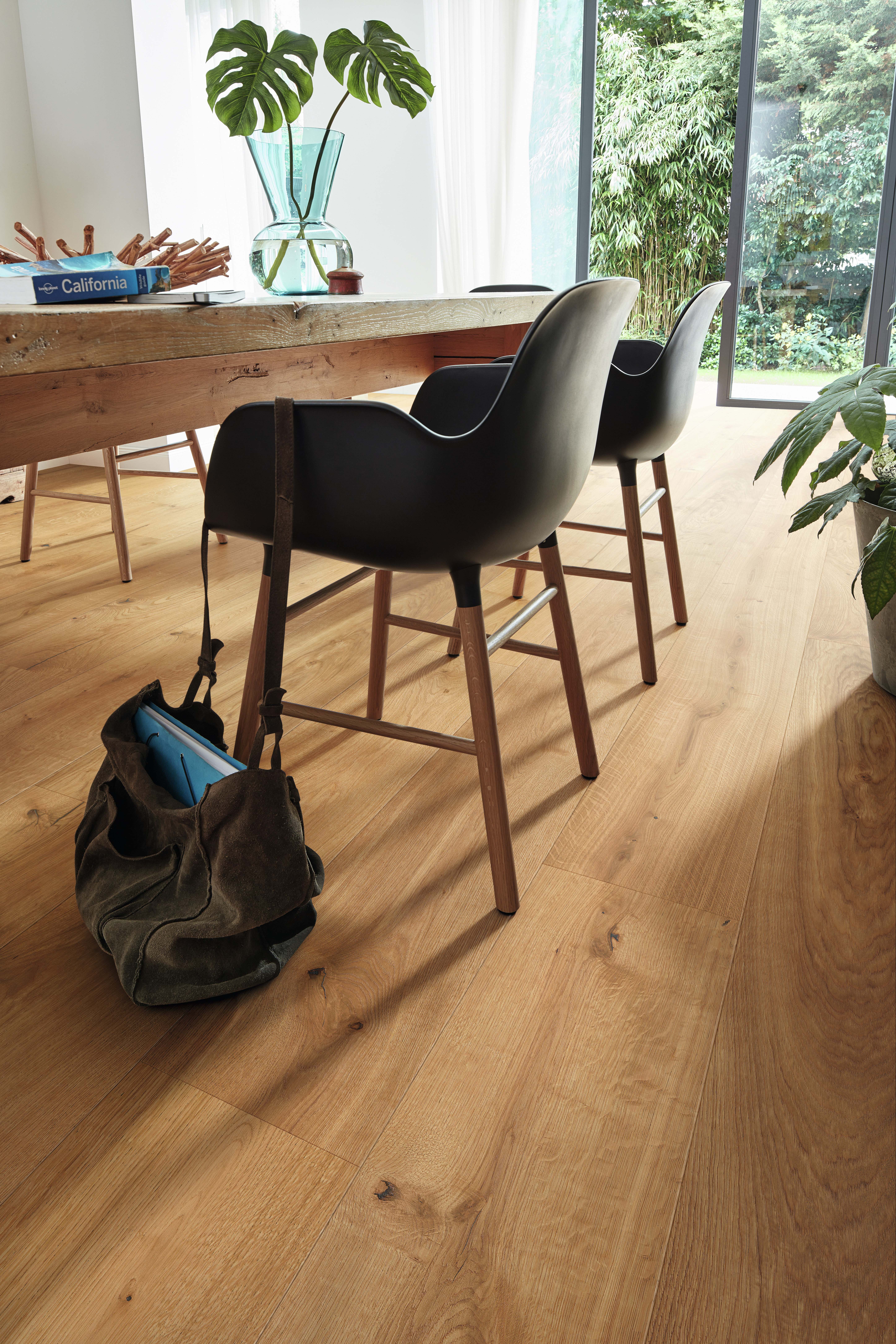 11 mm Lindura-Holzboden HD 400 naturgeölt - Eiche authentic gebürstet 08904_4 11 mm Lindura-Holzboden HD 400 naturgeölt - Eiche authentic gebürstet 08904_4