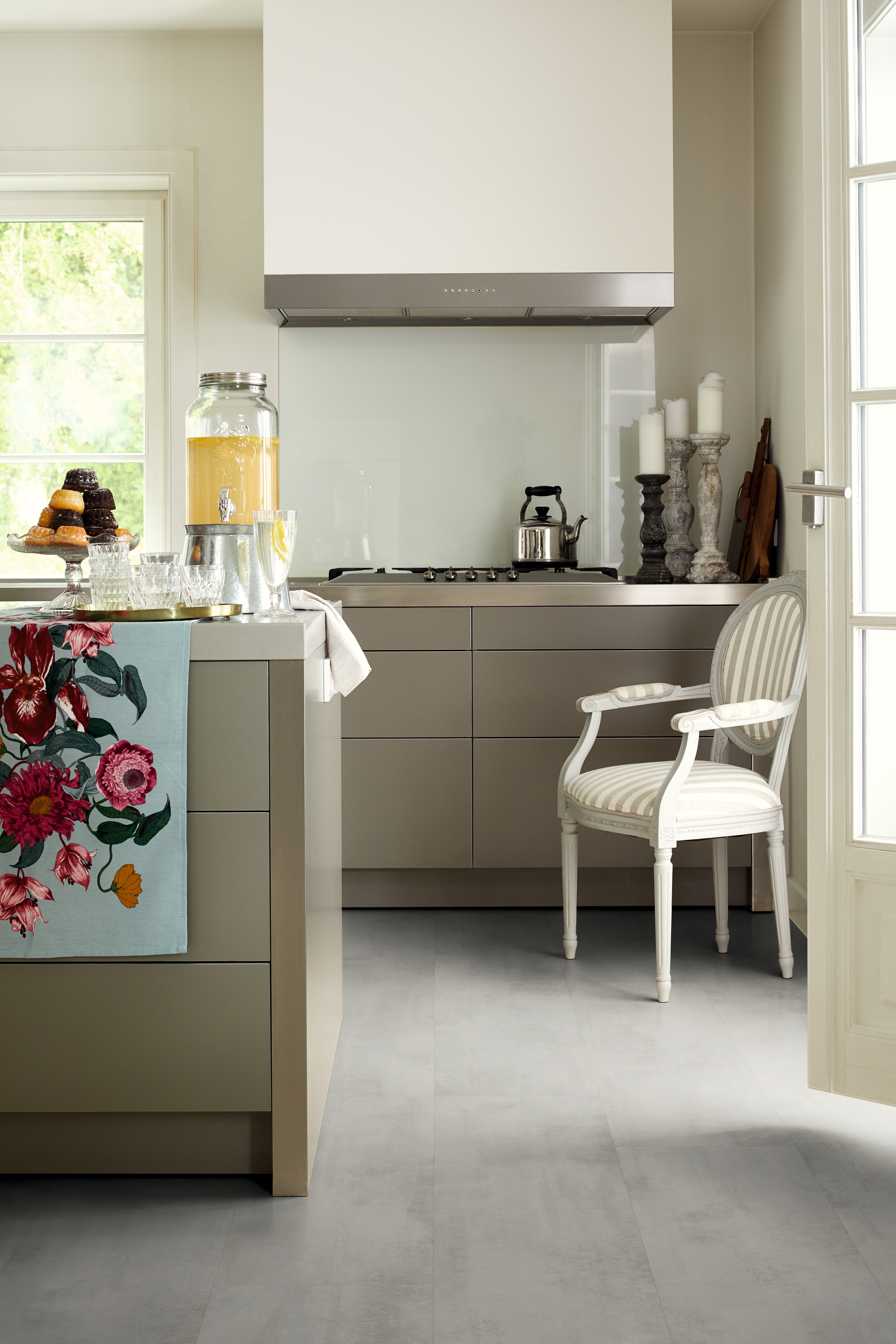 7,5 mm EGGER - Chromix silber - EDF810_2 7,5 mm EGGER - Chromix silber - EDF810_2