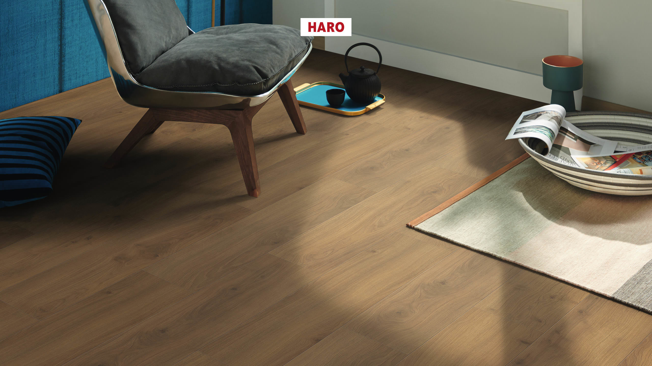 8 mm HARO Laminatboden Tritty 200 Aqua - Eiche Emilia Honig_1