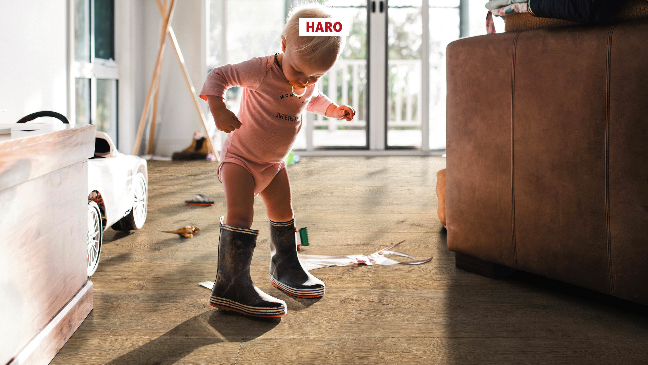 8 mm HARO Laminatboden Tritty 200 Aqua - Eiche Portland puro_1 8 mm HARO Laminatboden Tritty 200 Aqua - Eiche Portland puro_1