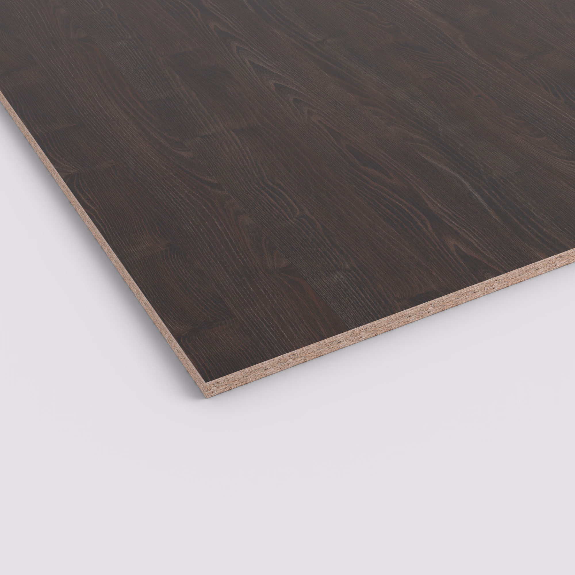 egger-19-mm-egger-eurodekor-span-h1199-st12-19x2070x2800mm-recyclebar-abriebfest-lichtecht-antimikrobielle-oberflaeche-span-01 Egger Eurodekor Spanplatte H1199 ST12 (19mm) mit dunkelbrauner Holzmaserung und sichtbarem Span-Kern an der Kante. Die Oberfläche ist abriebfest und antimikrobiell.