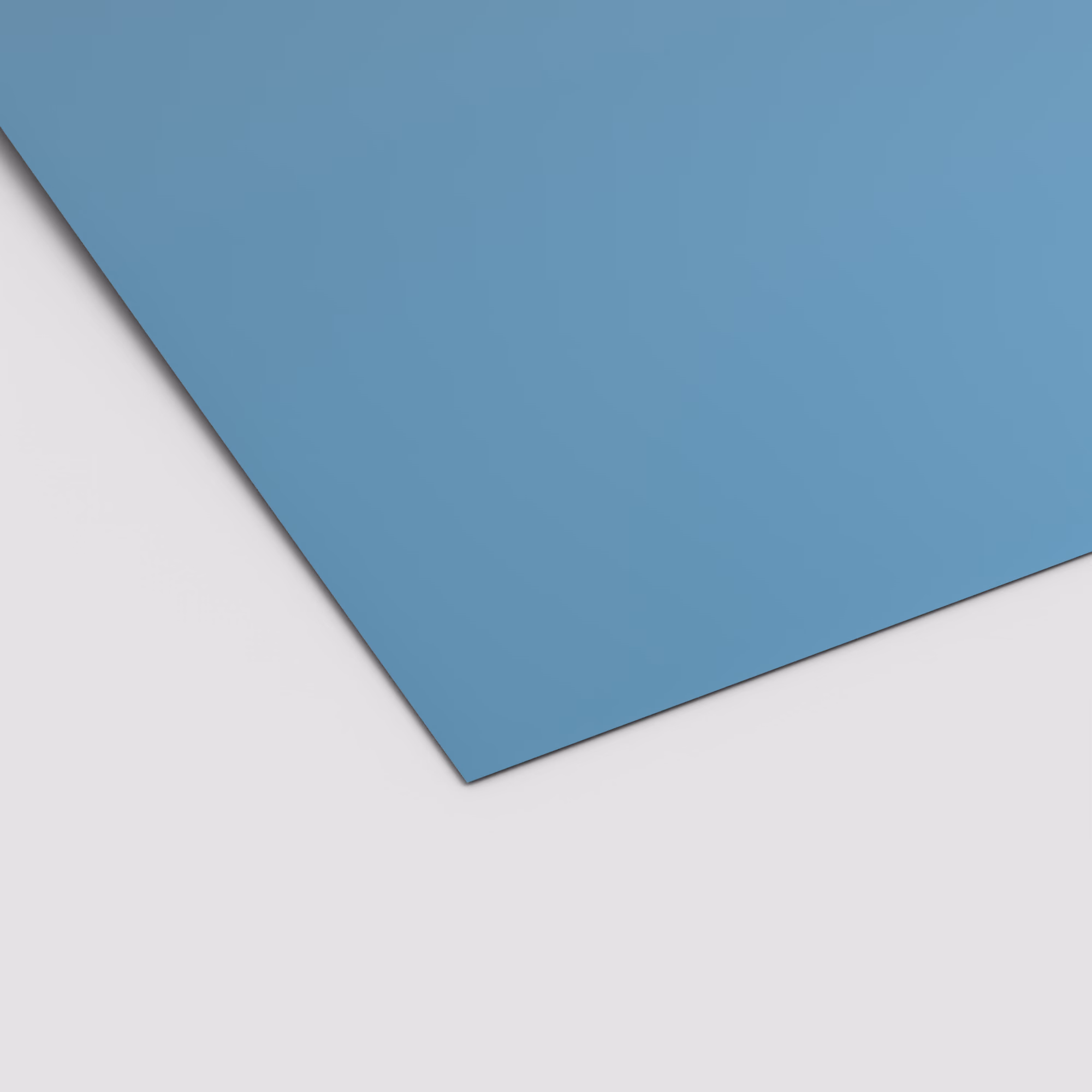 Unifarbene Egger HPL Schichtstoffplatte U505 ST9 in mattem Blau. Das 0,8 mm starke Laminat ist abriebfest und lichtecht.