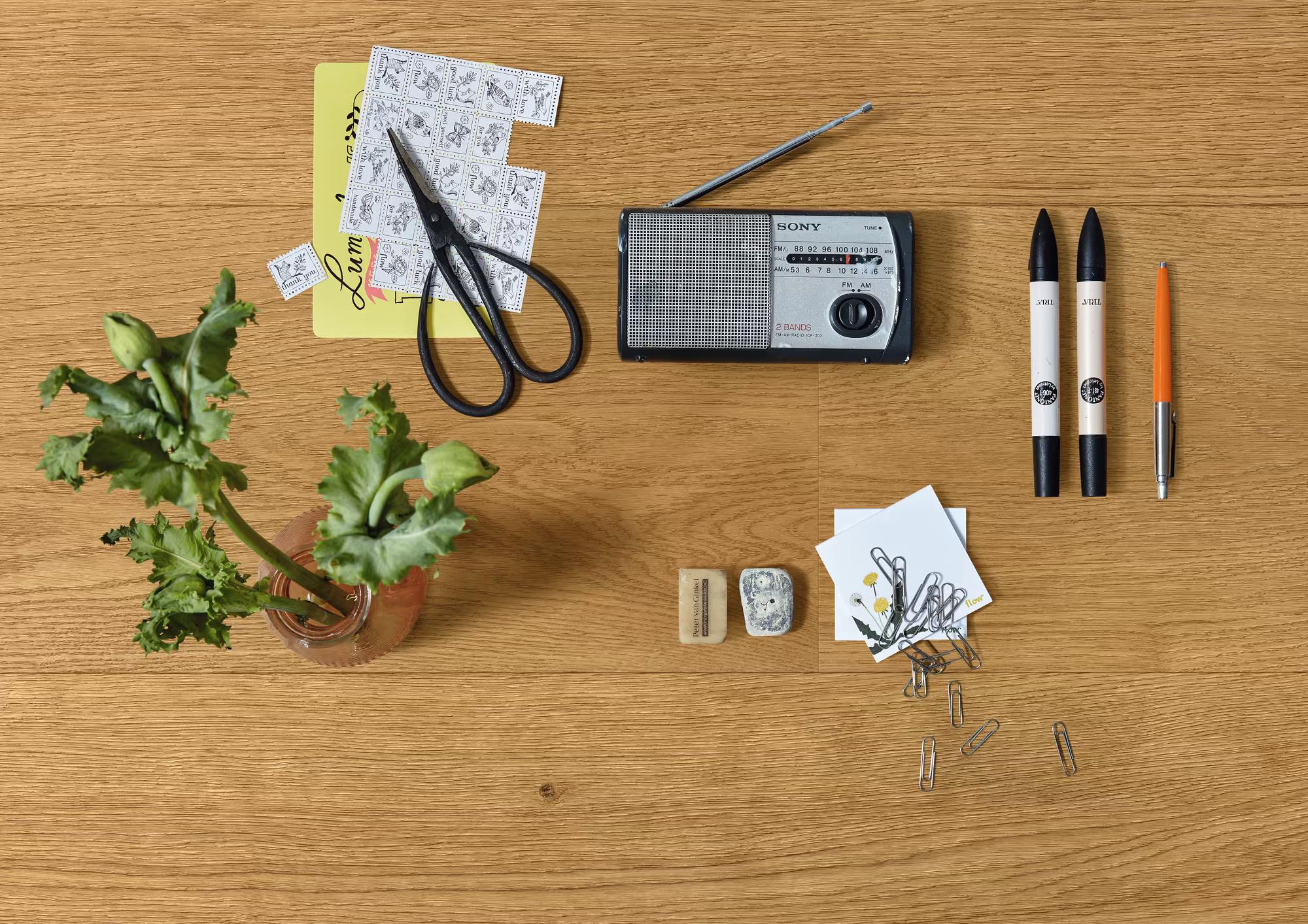 meister-11-mm-lindura-holzboden-hd-400-naturgeoelt---eiche-natur-gebuerstet-08907-11x320x2600mm-laengsseitige-v-fuge-kopfseitige-microfuge-naturgeoelt-blauer-engel-24h-wasserres-03 11 mm Lindura-Holzboden HD 400 naturgeölt - Eiche natur gebürstet 08907_meister-11-mm-lindura-holzboden-hd-400-naturgeoelt---eiche-natur-gebuerstet-08907-11x320x2600mm-laengsseitige-v-fuge-kopfseitige-microfuge-naturgeoelt-blauer-engel-24h-wasserres-03