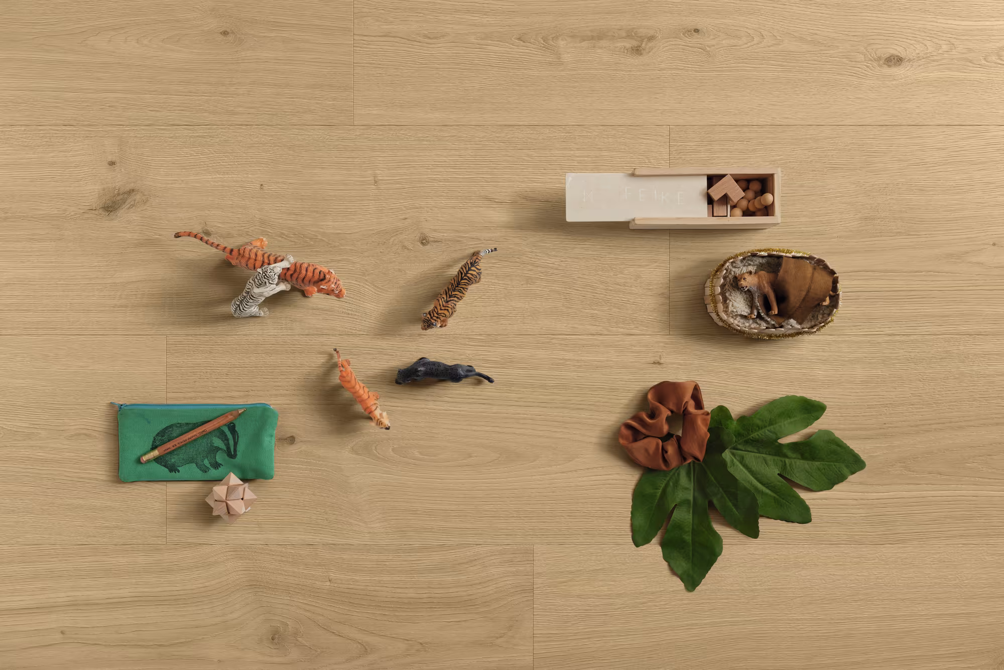 meister-25-mm-meisterdesignpro-dd-250---lakewood-oak-natural-07456-25x253x1290mm-multiclic-ultramattlackiert-umlaufende-microfuge-schwer-entflammbar-2333-nein-r10-kurzdiele-life-03 2,5 mm MeisterDesign.pro DD 250 - Lakewood Oak natural 07456_meister-25-mm-meisterdesignpro-dd-250---lakewood-oak-natural-07456-25x253x1290mm-multiclic-ultramattlackiert-umlaufende-microfuge-schwer-entflammbar-2333-nein-r10-kurzdiele-life-03