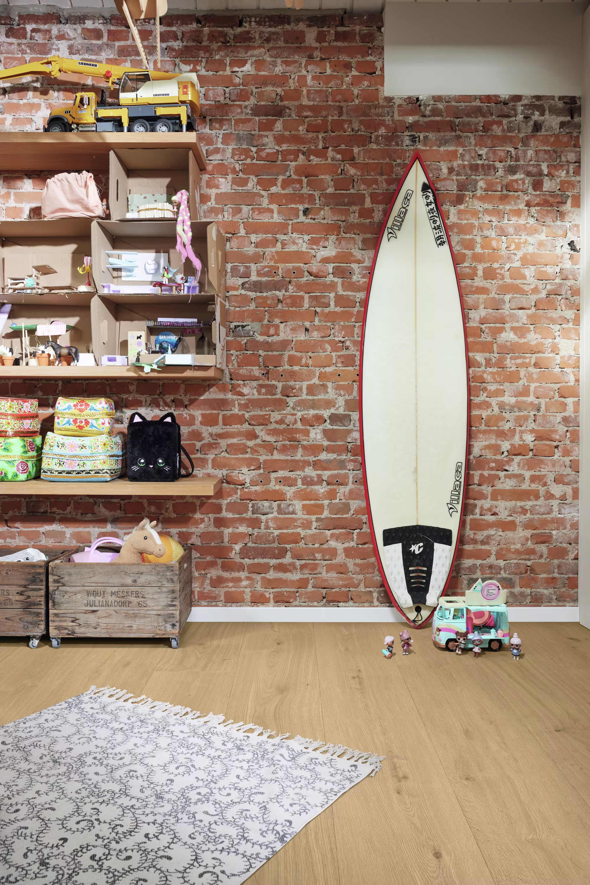 meister-25-mm-meisterdesignpro-dd-250---lakewood-oak-natural-07456-25x253x1290mm-multiclic-ultramattlackiert-umlaufende-microfuge-schwer-entflammbar-2333-nein-r10-kurzdiele-life-04 2,5 mm MeisterDesign.pro DD 250 - Lakewood Oak natural 07456