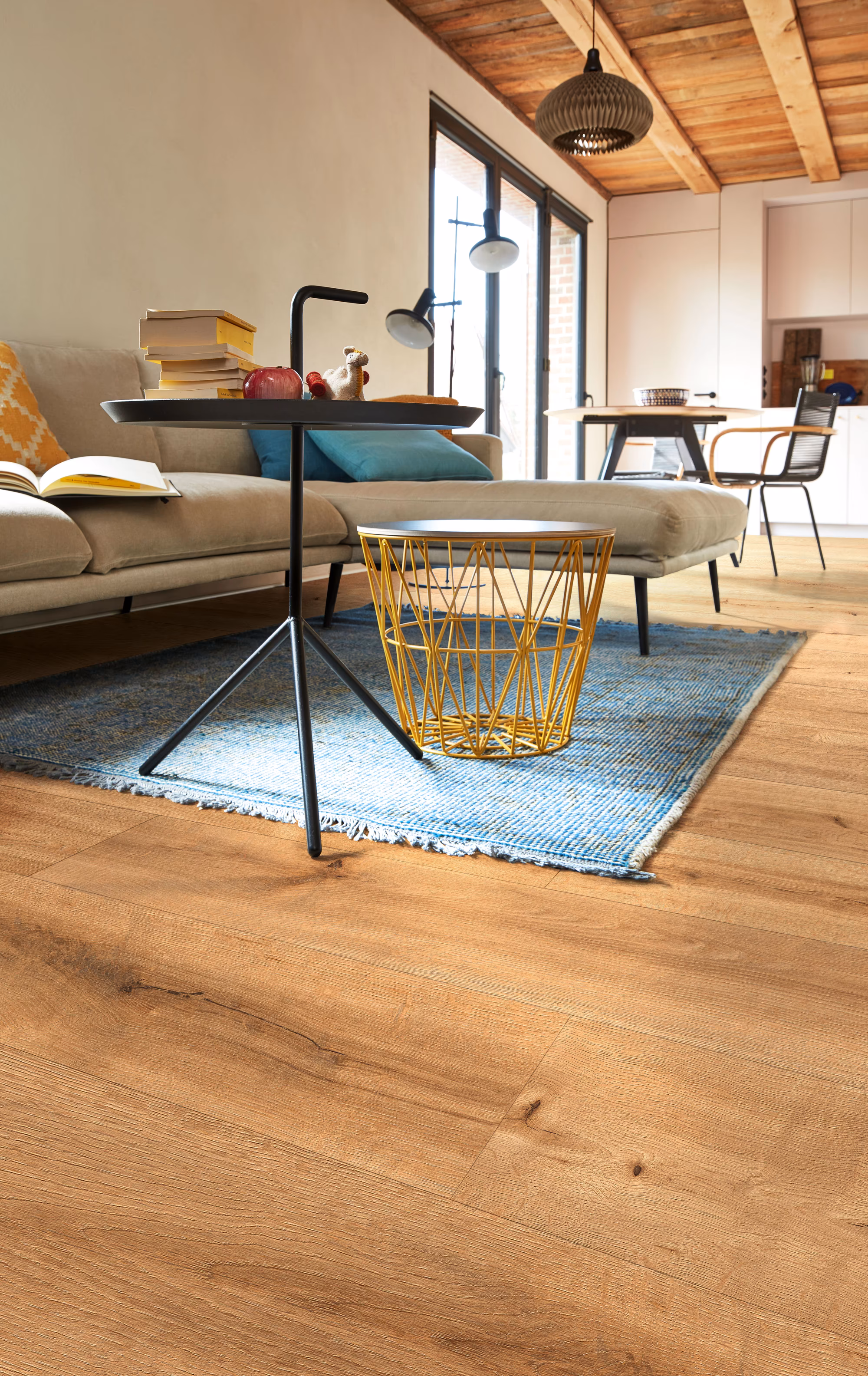 meister-55-mm-meisterdesign-allround-dd-700-s---tacoma-oak-07454-55x244x1290mm-b1-multiclic-umlaufende-microfase-blauer-engel-2333-r10-p-tec-strong-ja-kurzdiele-lifetime-im-wohn-03 5,5 mm MeisterDesign. allround DD 700 S - Tacoma Oak 07454_meister-55-mm-meisterdesign-allround-dd-700-s---tacoma-oak-07454-55x244x1290mm-b1-multiclic-umlaufende-microfase-blauer-engel-2333-r10-p-tec-strong-ja-kurzdiele-lifetime-im-wohn-03