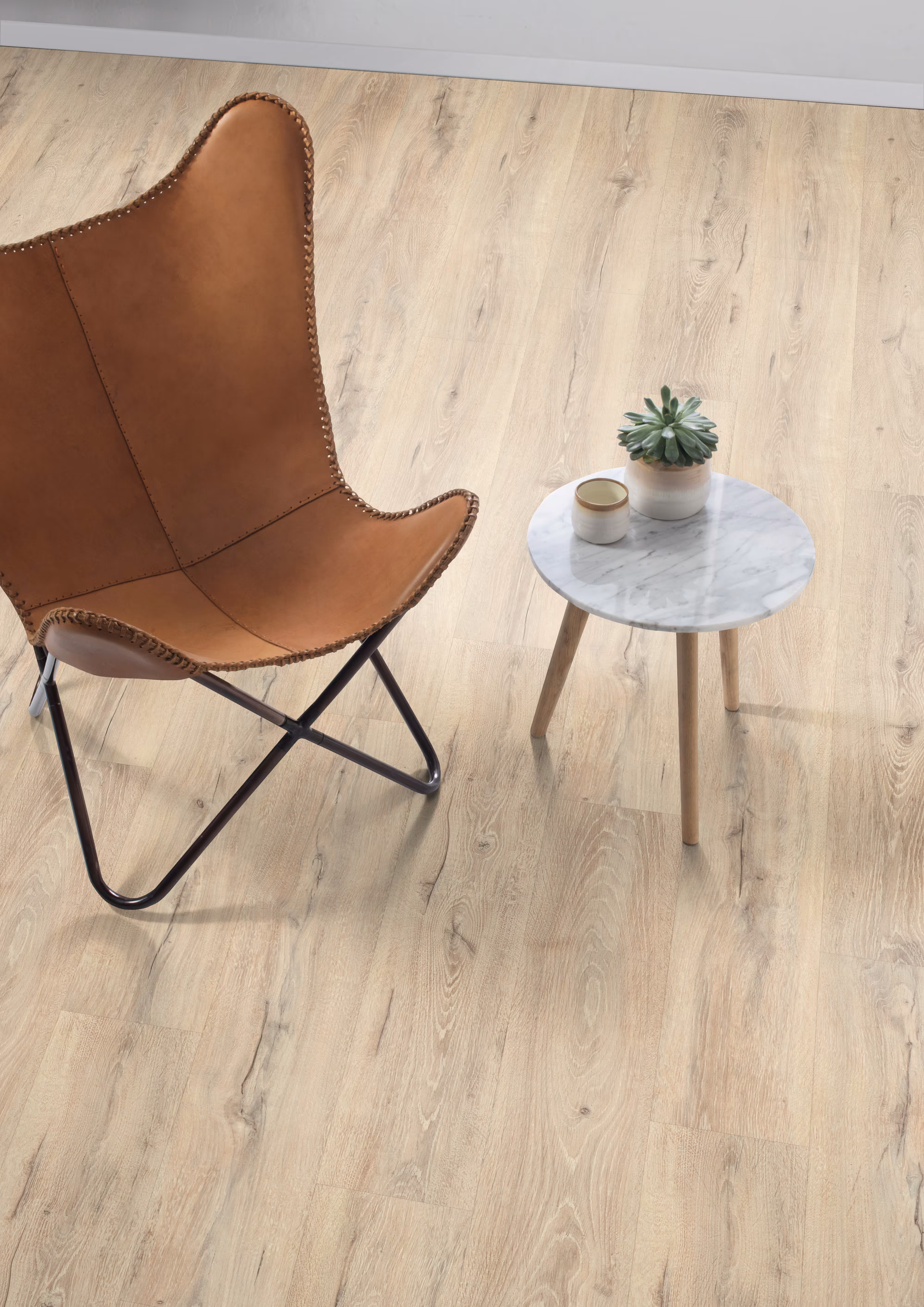 egger-75-mm-egger---panora-eiche-beige---edf203-75x193x1292mm-blauer-engel-24h-wasserresistent-20-jahre-im-wohnbereich-2332-ja-kurzdiele-02 7,5 mm EGGER - Panora Eiche beige - EDF203_egger-75-mm-egger---panora-eiche-beige---edf203-75x193x1292mm-blauer-engel-24h-wasserresistent-20-jahre-im-wohnbereich-2332-ja-kurzdiele-02