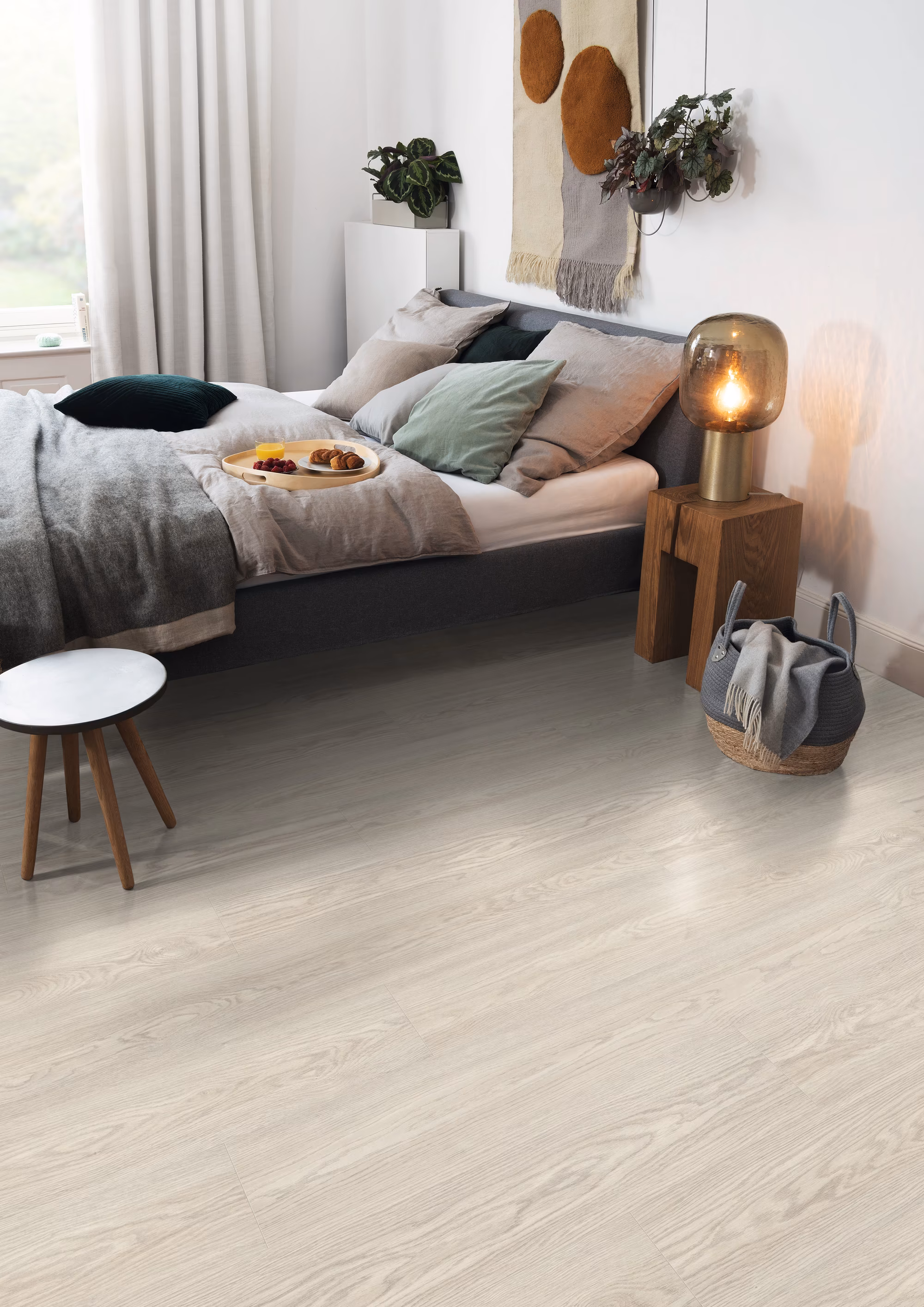 egger-10-mm-egger---soria-eiche-weiss---el2062-10x193x1292mm-blauer-engel-24h-wasserresistent-2333-nein-kurzdiele-25-jahre-im-wohnbereich-02 10 mm EGGER - Soria Eiche weiss - EL2062_egger-10-mm-egger---soria-eiche-weiss---el2062-10x193x1292mm-blauer-engel-24h-wasserresistent-2333-nein-kurzdiele-25-jahre-im-wohnbereich-02